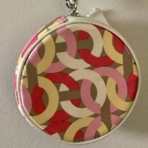 CUTE COACH WRISTLET~CHAIN-LINK DESIGN-NWT